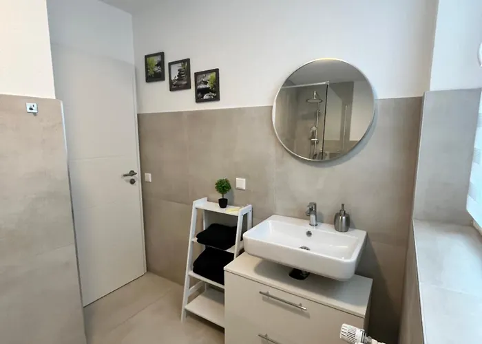 Lejlighed New York Naehe Duesseldorf, Messe, Hbf, City, Wifi, Helios Hospital